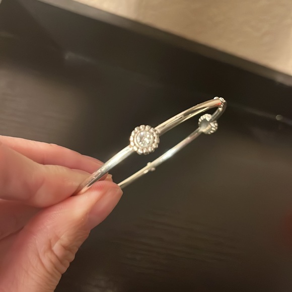 Brighton Bangle - Picture 2 of 6